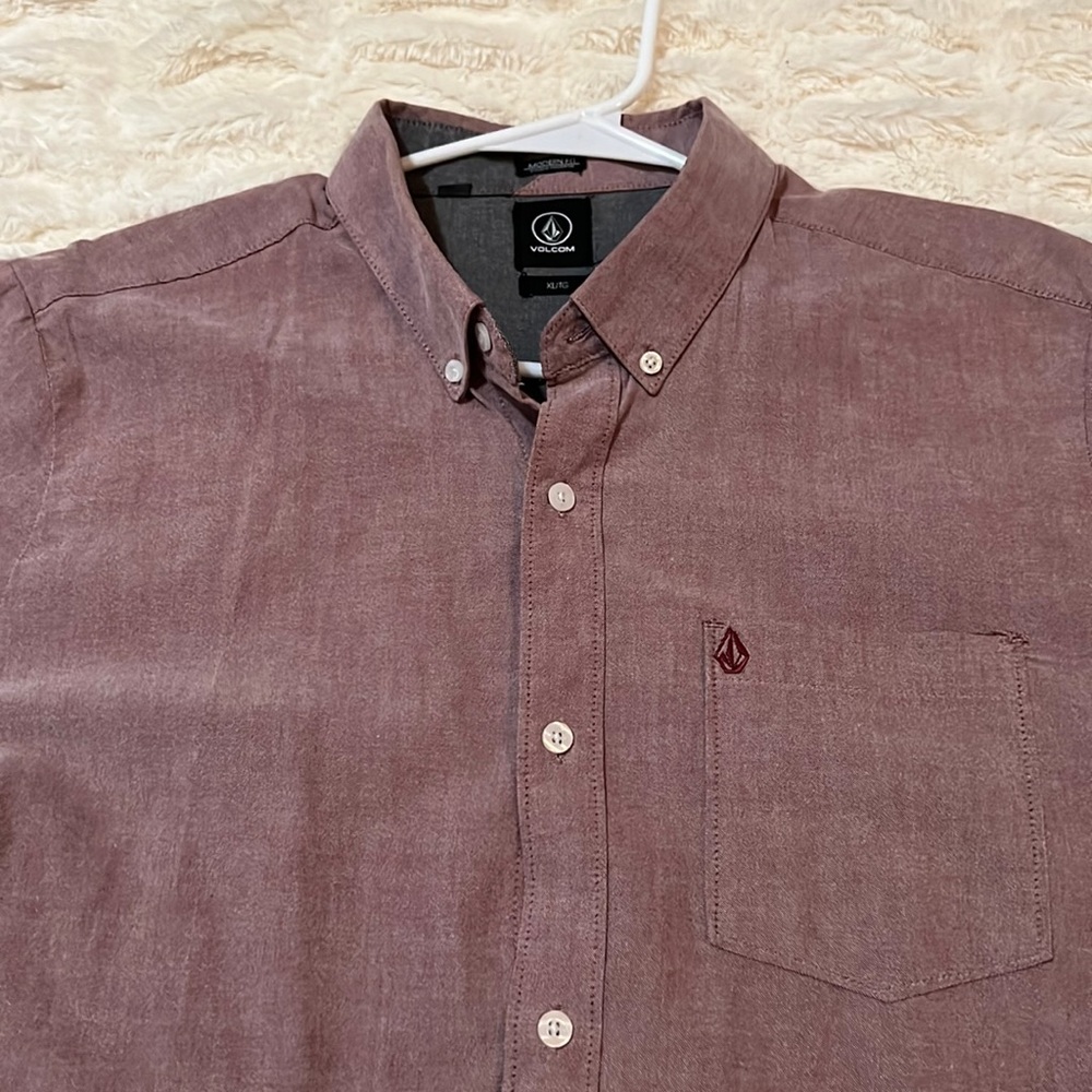 Volcom short sleeve button up